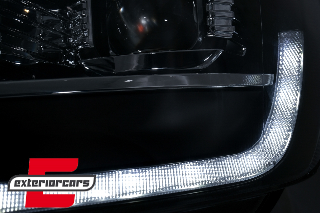 LED prednja svjetla TubeLight SEQ žmigavci (crna) / Volkswagen T6 (2015-2019) - Slika 4