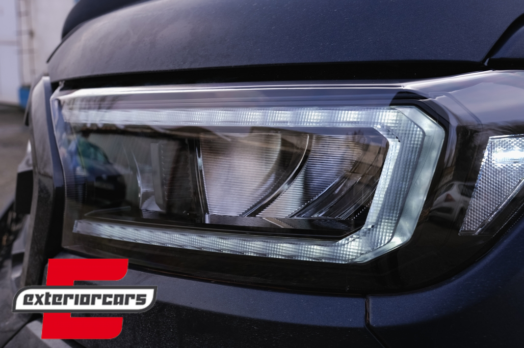 Full LED prednja svjetla LightBar SEQ žmigavci (crna) / Ford Ranger (2015-2022) - Slika 22