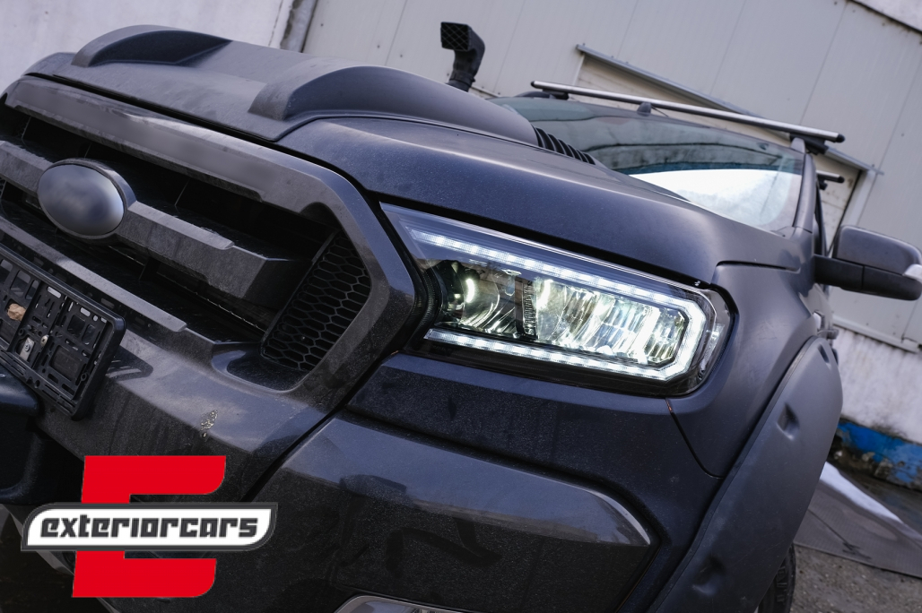 Full LED prednja svjetla LightBar SEQ žmigavci (crna) / Ford Ranger (2015-2022) - Slika 27