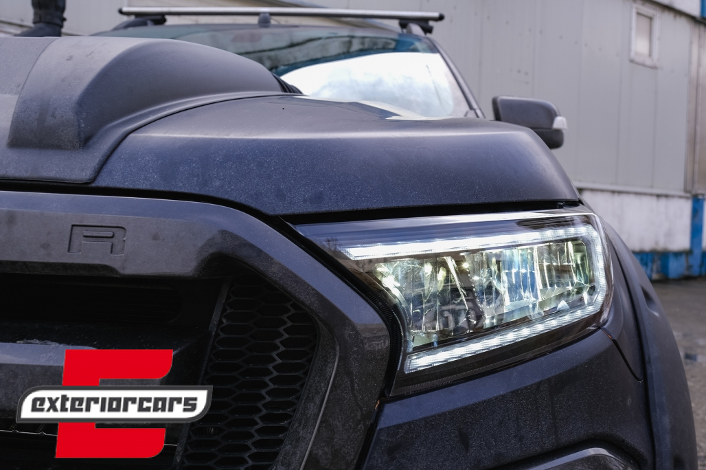 Full LED prednja svjetla LightBar SEQ žmigavci (crna) / Ford Ranger (2015-2022) - Slika 28