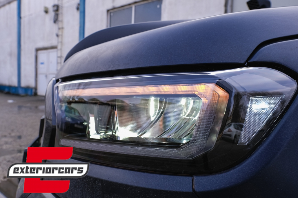 Full LED prednja svjetla LightBar SEQ žmigavci (crna) / Ford Ranger (2015-2022) - Slika 29
