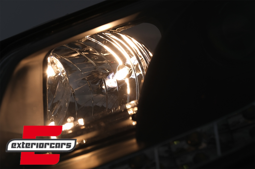 Prednja svjetla LED DayLight (crna) / Volkswagen Passat B5 3BG (09.2000-03.2005) - Slika 12