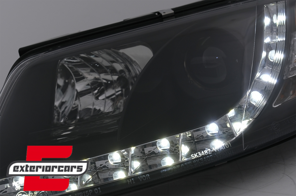 Prednja svjetla LED DayLight (crna) / Volkswagen Passat B5 3BG (09.2000-03.2005) - Slika 4