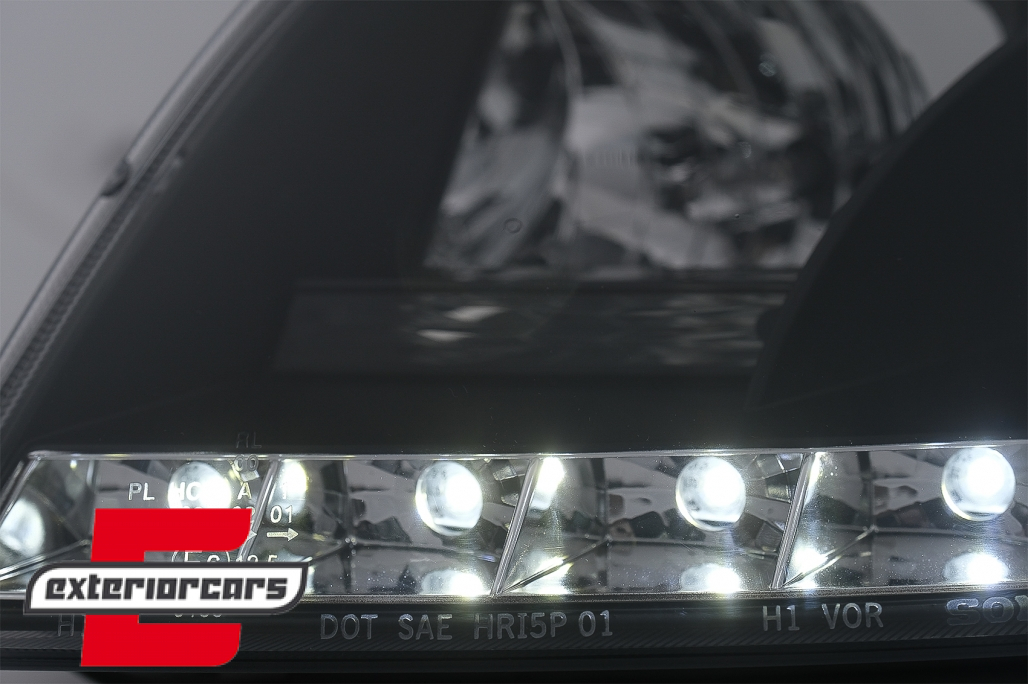 Prednja svjetla LED DayLight (crna) / Volkswagen Passat B5 3BG (09.2000-03.2005) - Slika 5