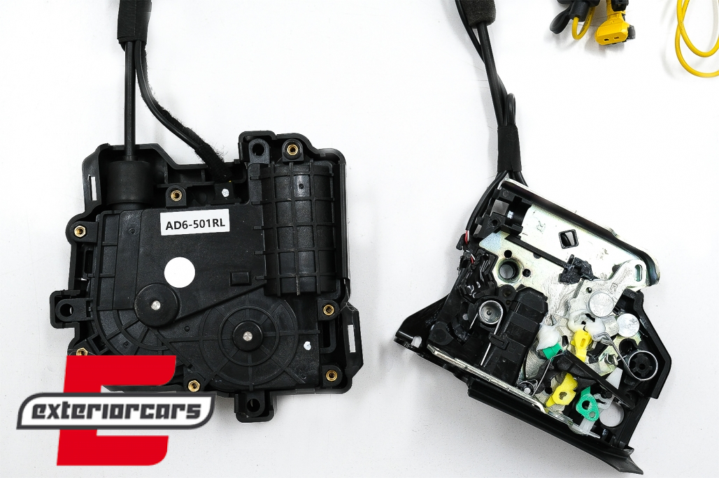 Električni Soft-Close sistem / AUDI A1 A3 A4L A5 A6L A7 Q3 Q5 Q5L Q7 TT RS3 RS4 RS5 RS6 RS7 R8 (2012-2020) VW Phaeton Touareg (2014-2020) PORSCHE Cayenne Macan 918 Panamera 718 9 - Slika 7