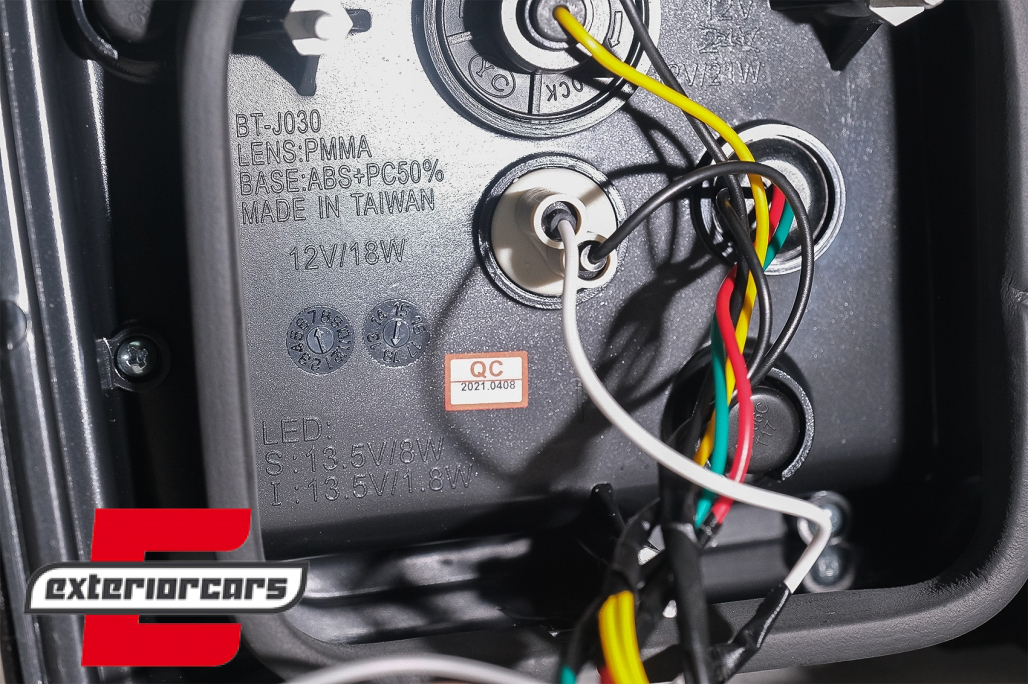 LED stražnja svjetla LedBar (crvena/smoke) / Volkswagen T4 (1990-03.2003) - Slika 16