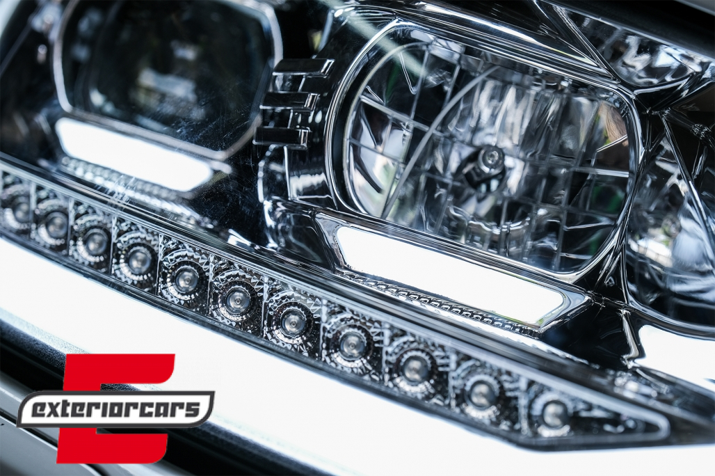LED prednja svjetla TubeLight SEQ žmigavci (chrome) / Volkswagen Touran (08.2010-2015) - Slika 7