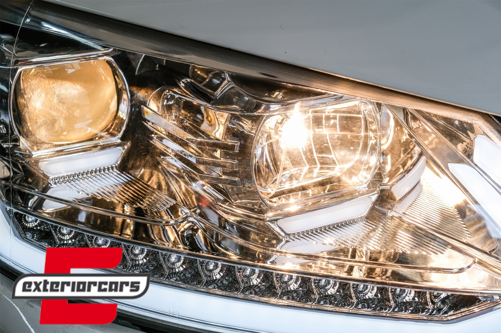 LED prednja svjetla TubeLight SEQ žmigavci (chrome) / Volkswagen Touran (08.2010-2015) - Slika 12