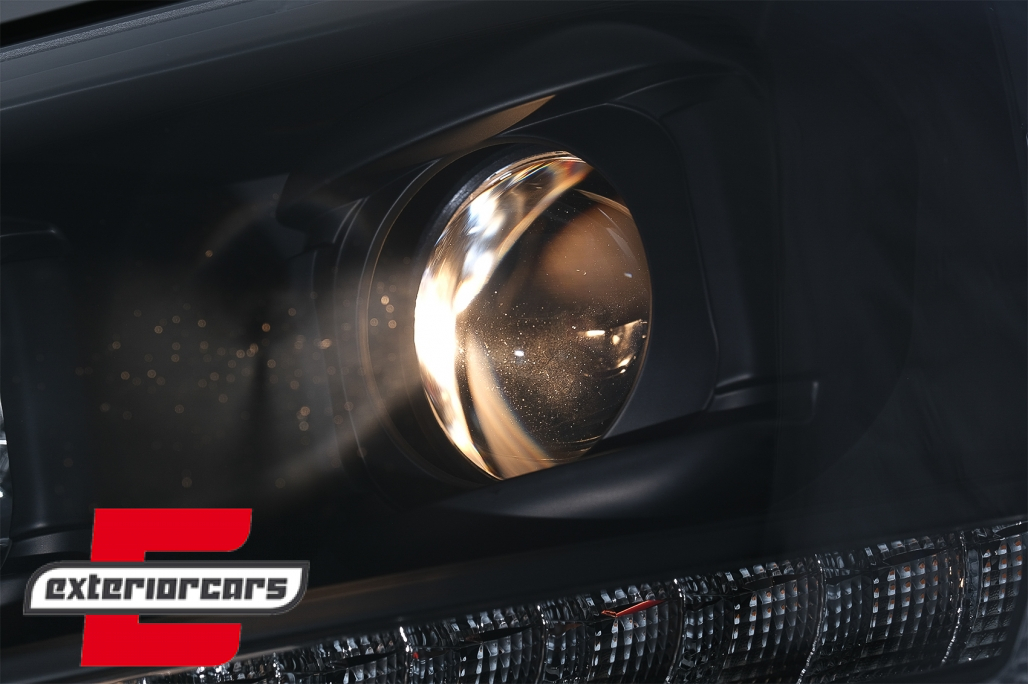 LED prednja svjetla TubeLight SEQ žmigavci (crna) / VW T5.1 (2010-2015) - Slika 8