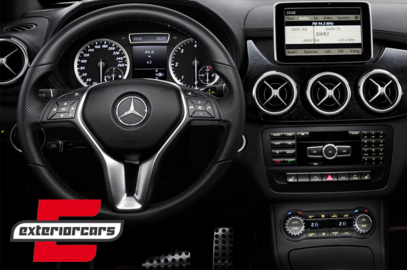 Okvir tipki volana (piano crna) / Mercedes W176 (13-15) W246 (12-18) W204 (08-15) W117 (13-16) W218 (11-18) W212 (10-16) X253 (15-18) X204 (09-15) X156 (13-20) - Slika 5