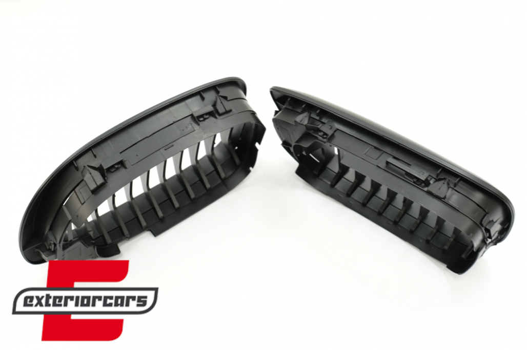 Prednja maska M-Performance dizajn (mat crna) / BMW serije 3 E46 Facelift Coupe Cabrio (03.2003-2006) - Slika 6