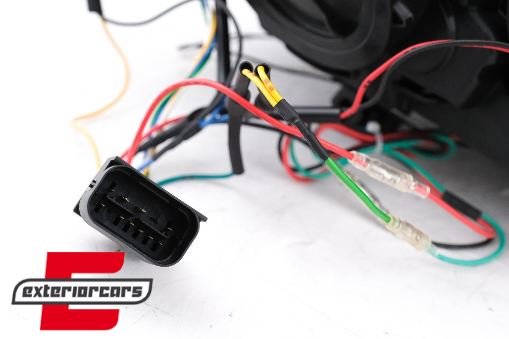 Prednja svjetla LED DRL Angel Eyes (chrome) BMW serije 3 F30 F31 LCI limuzina karavan (2015-2019) - Slika 19
