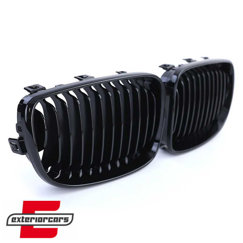 Prednja maska Performance dizajn (piano crna) / BMW serije 1 E81 E82 E87 E88 (2007-2011) LCI - Slika 4