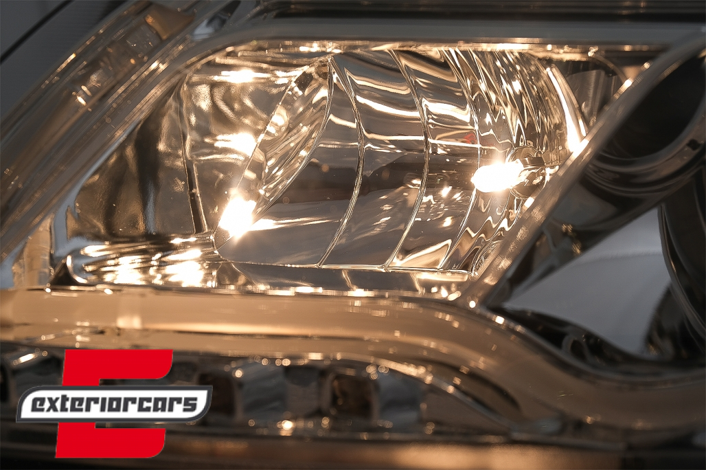 Prednja svjetla LED TubeLights (chrome) / Audi A6 C6 4F (04.2004-2008) - Slika 12