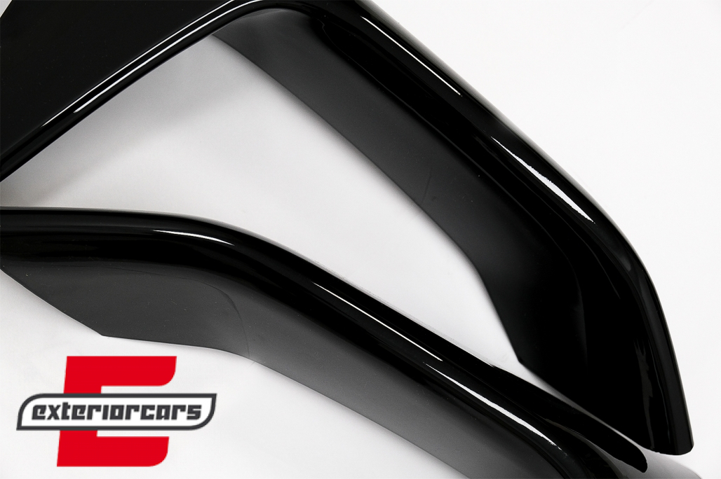 Prednji flapovi (piano crna) / BMW F80 M3 F82 F83 M4 (2014-2019) - Slika 8