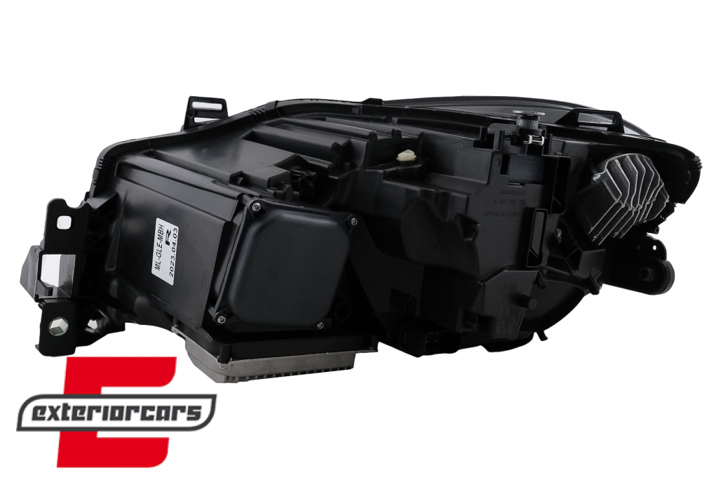 Bodykit za pretvorbu u GLE / Mercedes M-klasa W166 (2012-2015) - Slika 40
