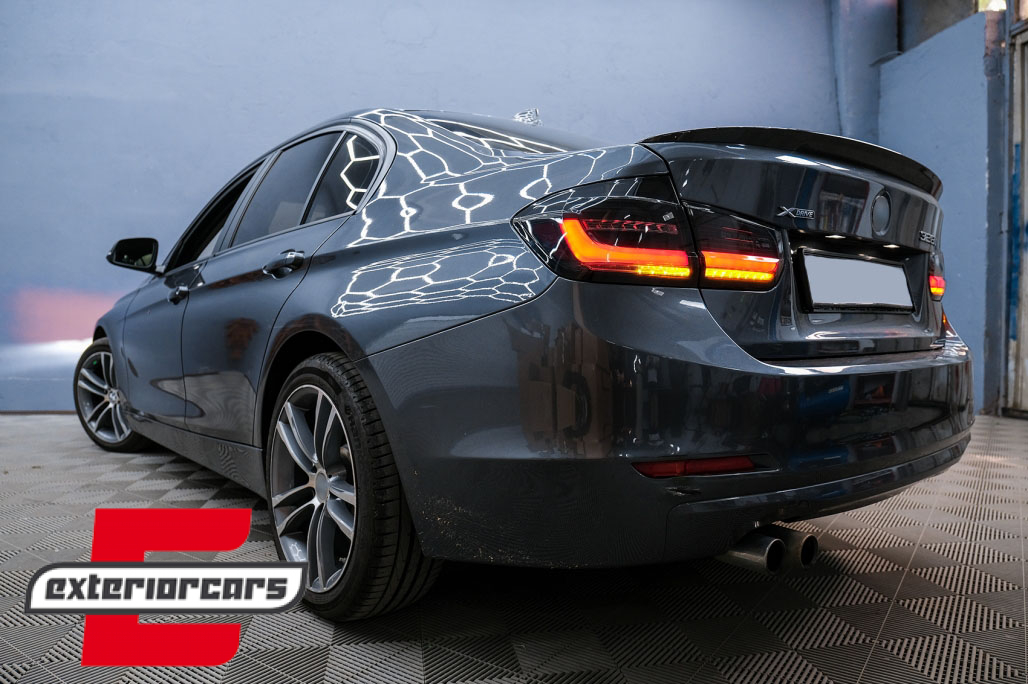 Full LED stražnja svjetla LedBar SEQ žmigavci (crna/smoke) / BMW serije 3 F30 (2011-2019) - Slika 19