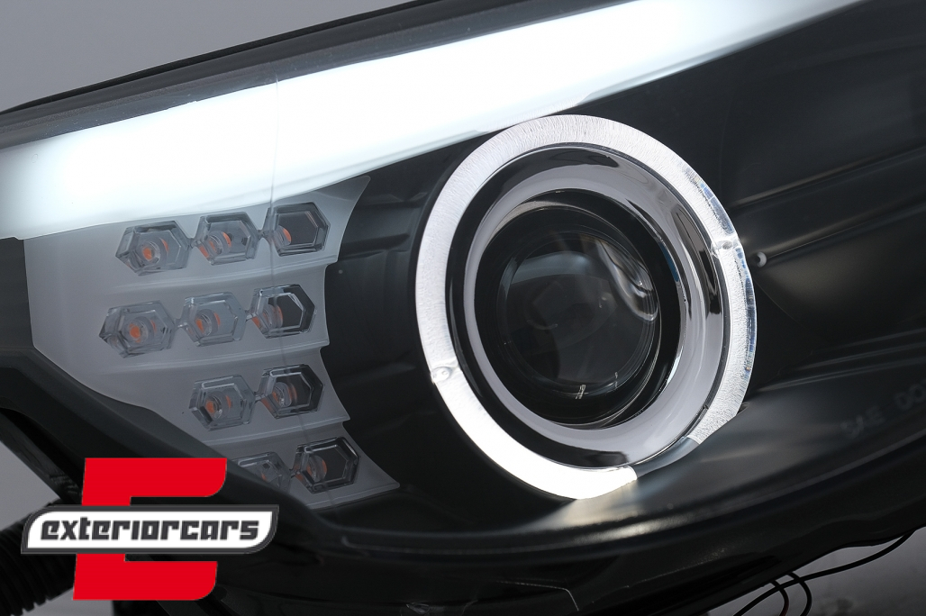 Prednja svjetla Angel Eyes LED žmigavci (crna) / BMW serije 5 E60 E61 (2003-2007) - Slika 4