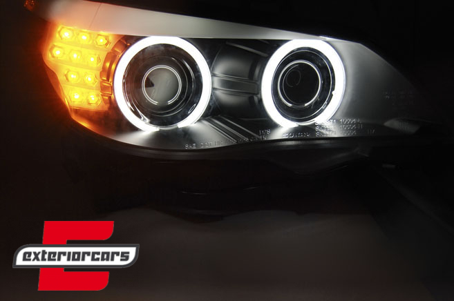 Prednja svjetla CCFL Angel Eyes LED žmigavci (crna) / BMW serije 5 E60 E61 (2003-2007) - Slika 3