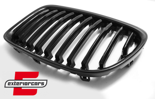 Prednja maska Performance dizajn (piano crna) / BMW X1 E84 (2009-2014) - Slika 3