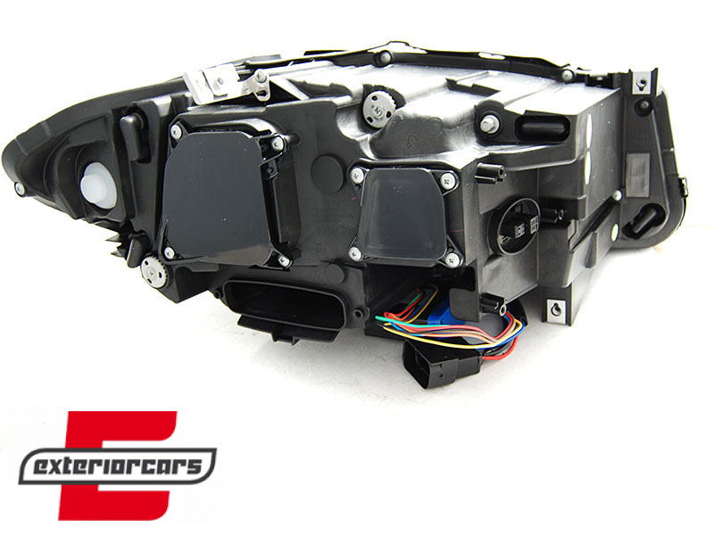Prednja svjetla LED 3D Angel Eyes SEQ žmigavci Xenon (crna) / BMW serije 5 F10 F11 (2011-2013) - Slika 3