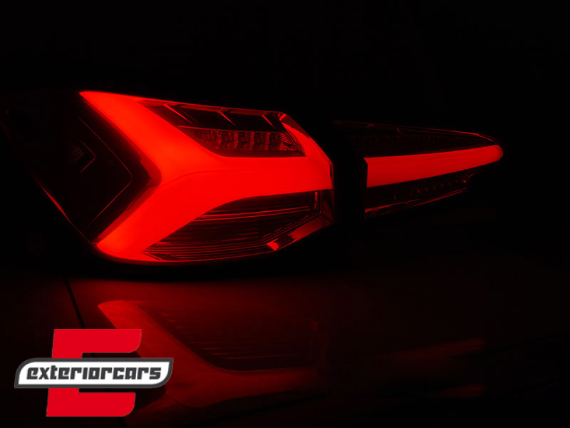 Full LED stražnja svjetla SEQ žmigavci (crvena/kristal) / Ford Focus 4 Hatchback (2018-2021) - Slika 3