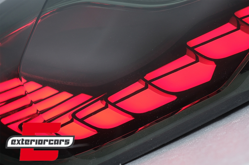 OLED stražnja svjetla SEQ žmigavci (smoke) / BMW serije 4 F32 F33 F36 M4 F82 F83 (2013-03.2019) - Slika 6