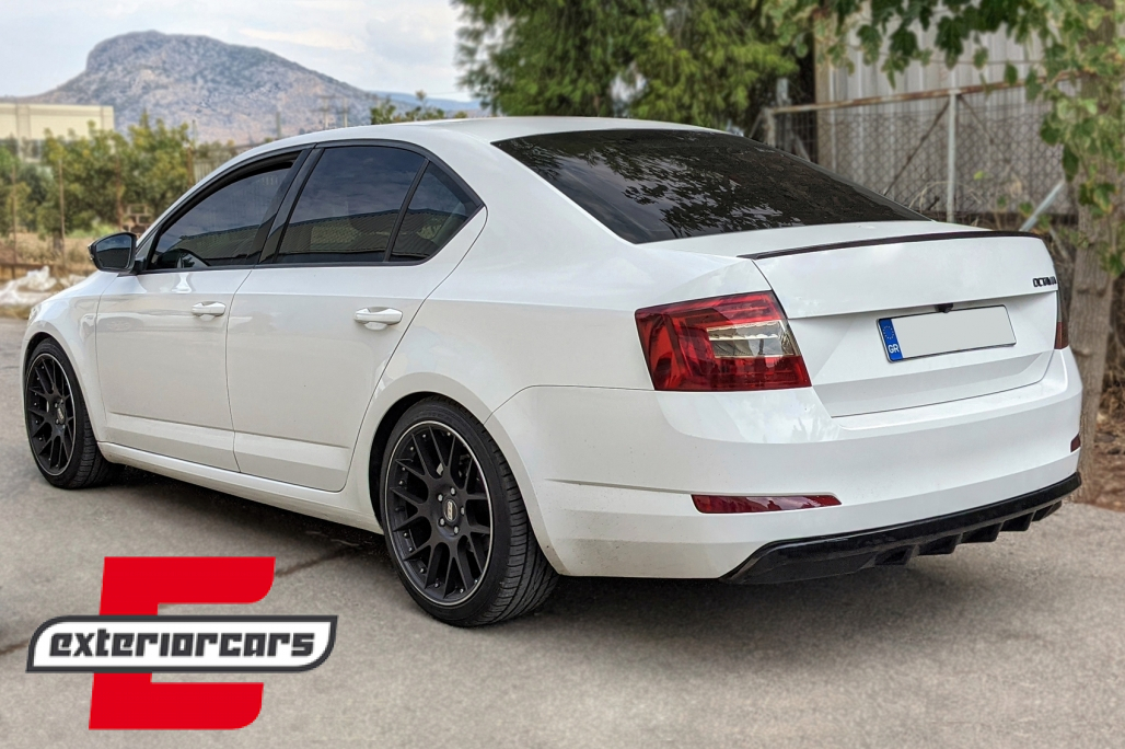 Difuzor zraka RS dizajn (piano crna) / Skoda Octavia III 5E limuzina karavan (2013-2019) - Slika 19