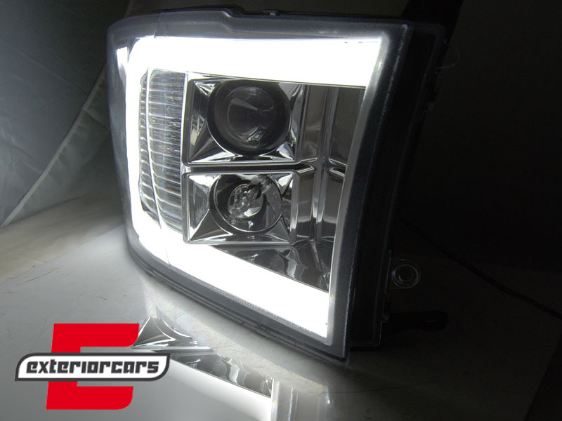 Prednja svjetla LED TubeLight (chrome) / Dodge RAM (2009-2018) - Slika 3