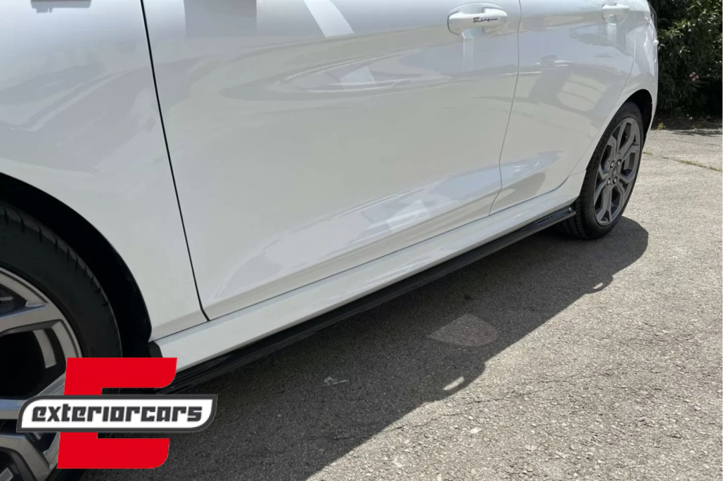 Nastavci pragova ST line dizajn (piano crna) / Ford Fiesta Mk8 ST / ST-Line (2017-2021) - Slika 9