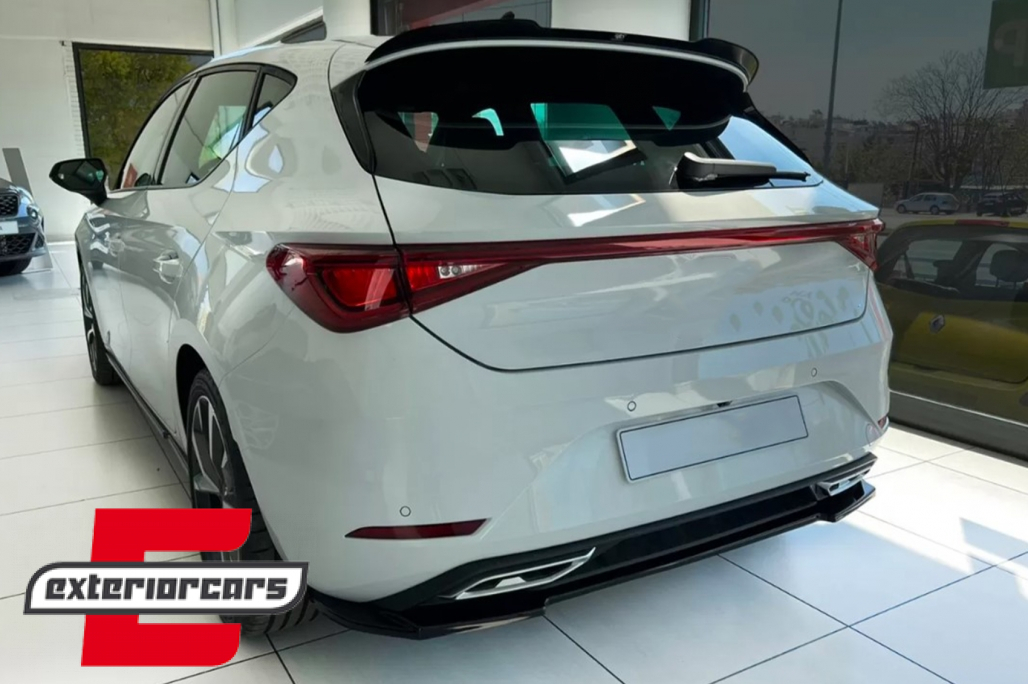 Zadnji nastavak branika (piano crna) / Seat Leon Mk4 FR (2020-) - Slika 7