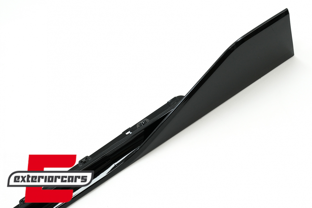 Bodykit M-Performance dizajn (piano crna) / BMW serije 1 F40 M Sport (2019-2024) - Slika 25