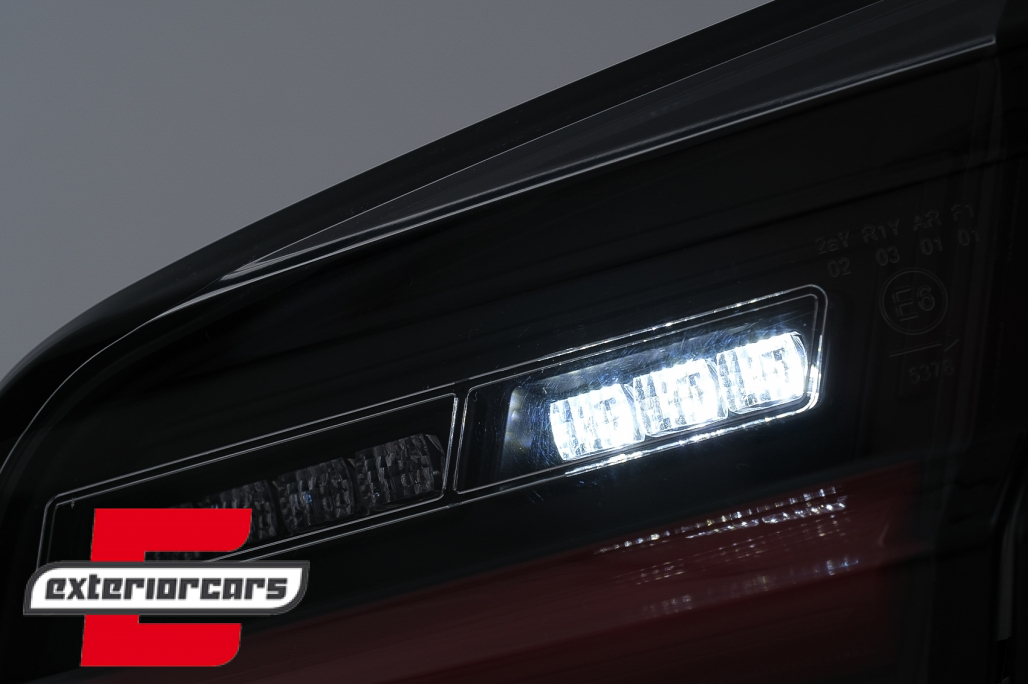 Full LED stražnja svjetla SEQ žmigavci (crna) / BMW serije 5 F10 (2010-2017) limuzina - Slika 13