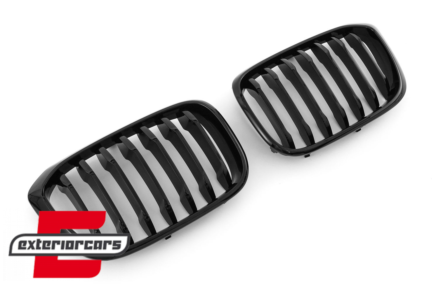 Prednja maska M-Performance dizajn (piano crna) / BMW X3 G01 (11.2017-07.2021) X4 G02 (02.2018-07.2021)