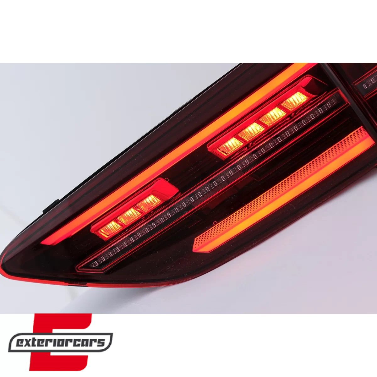 Full LED stražnja svjetla SEQ žmigavci (crvena) / VW Golf VIII Hatchback Mk8 MQB (2020-2024) - Slika 4