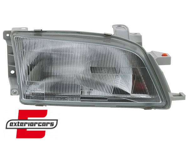 Prednje svjetlo (desna strana) / Toyota Carina E (1995-1997)