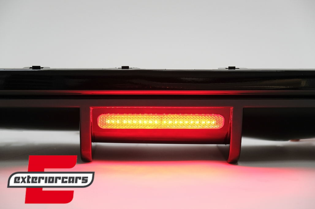 Difuzor zraka sa LED (piano crna) / VW Golf 8 Hatchback (2020-2024) - Slika 4
