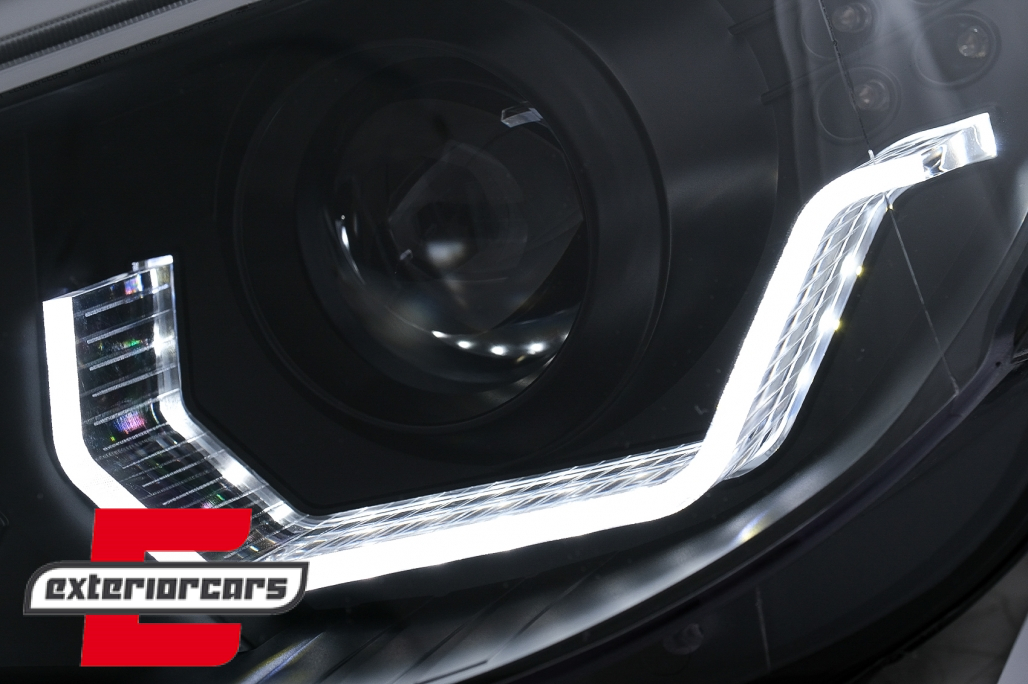 Prednja svjetla 3D Angel Eyes LED žmigavci (crna) / BMW serije 5 E60 E61 (2003-2007) - Slika 6