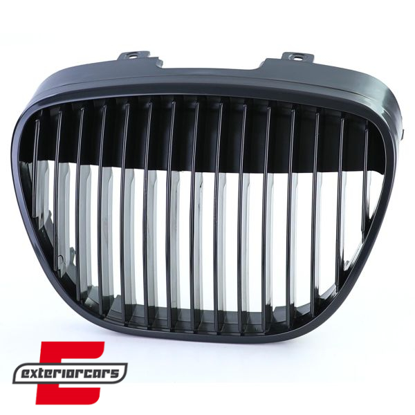 Prednja maska Sport dizajn (crna) / Seat Ibiza Cordoba 6L (2002-2009) - Slika 2