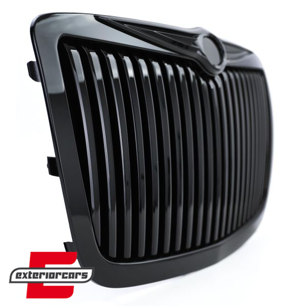 Prednja maska Royce look (piano crna) / Chrysler 300C limuzina karavan (2004-2011) - Slika 2