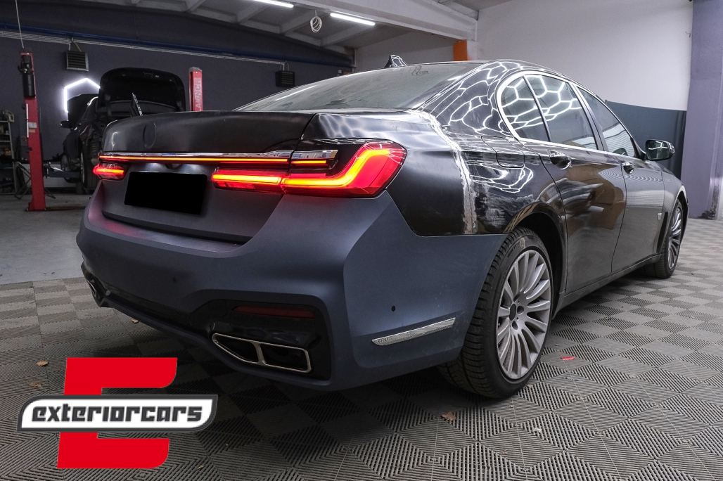 Bodykit za pretvorbu u G12 Facelift dizajn / BMW serije 7 F01 (2008-2015) - Slika 37