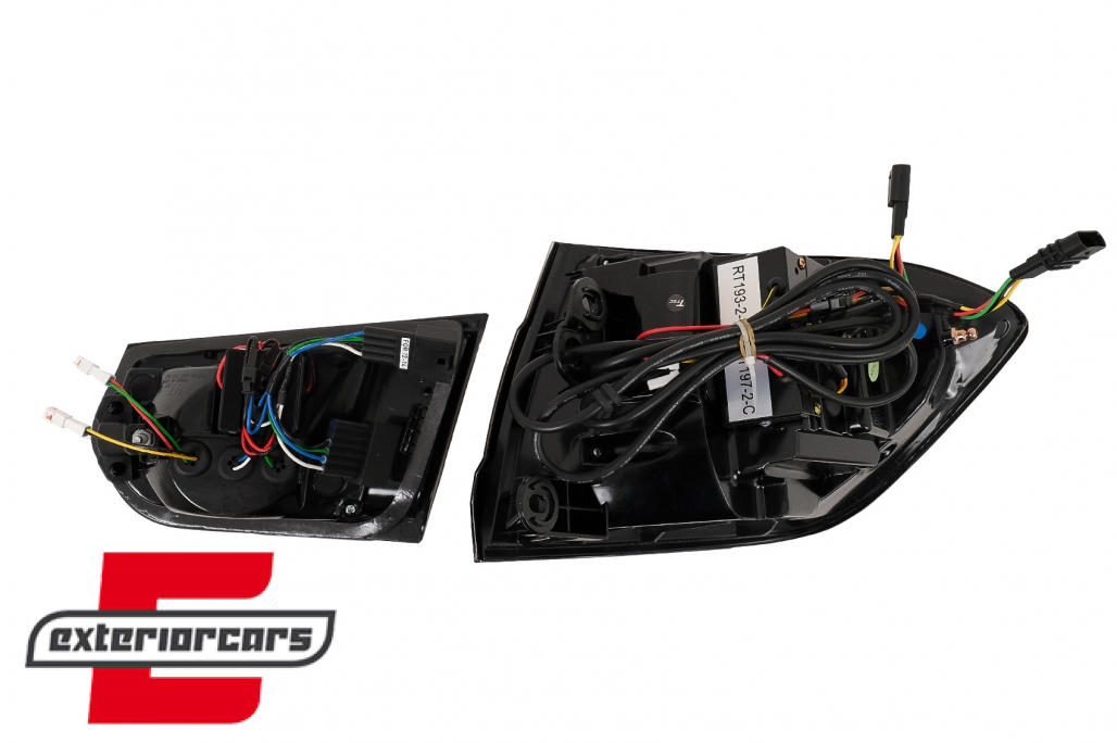Full LED stražnja svjetla SEQ žmigavci (crvena/kristal) / BMW serije 3 F30 (2011-2019) - Slika 9