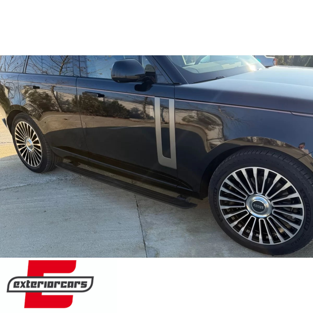 Bočne stepenice električne izvlačne / Land Rover Range Rover V L460 i Range Rover Sport L461 (2022–2023) - Slika 11