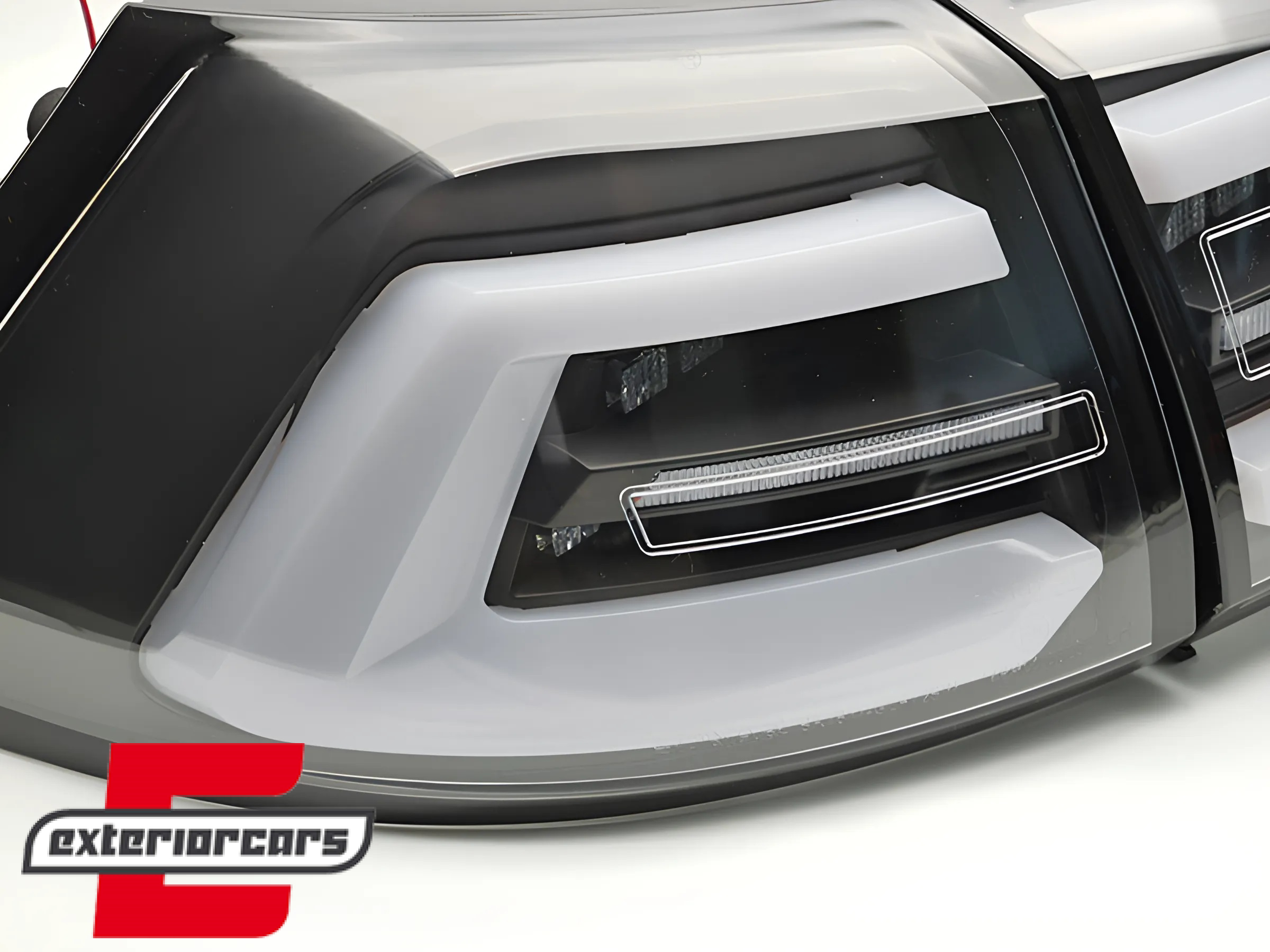 Full LED stražnja svjetla SEQ žmigavci (crna) / VW Golf 7 (2013-2017) karavan - Slika 3