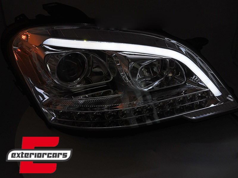 Prednja svjetla TubeLight LED SEQ žmigavci (chrome) / Mercedes ML klasa W164 Facelift (2008-2011) - Slika 4
