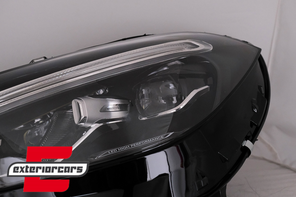Bodykit za pretvorbu u C-klasa W206 C63 AMG dizajn / Mercedes C-klasa W205 Facelift (2018-2021) - Slika 32