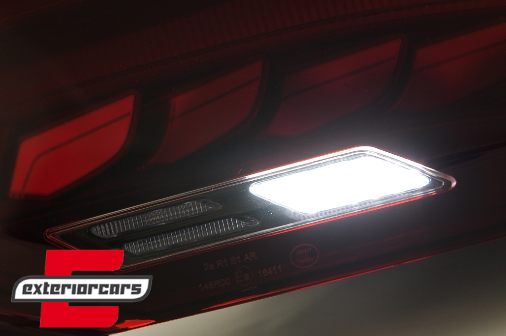 OLED Full LED stražnja svjetla SEQ žmigavci (crvena) / BMW serije 2 F22 F23 M2 F87 (2013-2021) - Slika 13