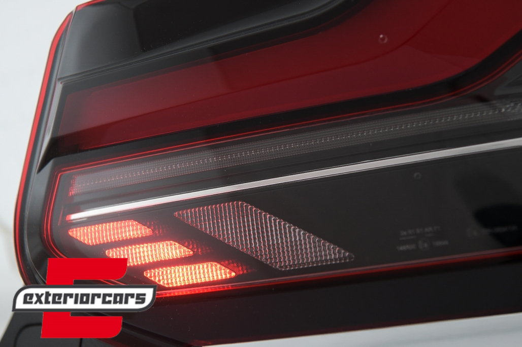 Full LED stražnja svjetla (crvena/smoke) / BMW serije 2 F22 F23 M2 F87 (2013-2021) - Slika 18