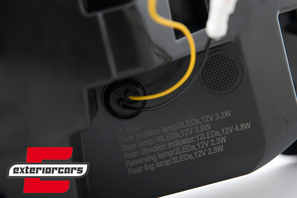 Full LED stražnja svjetla (crvena/smoke) / BMW serije 2 F22 F23 M2 F87 (2013-2021) - Slika 24