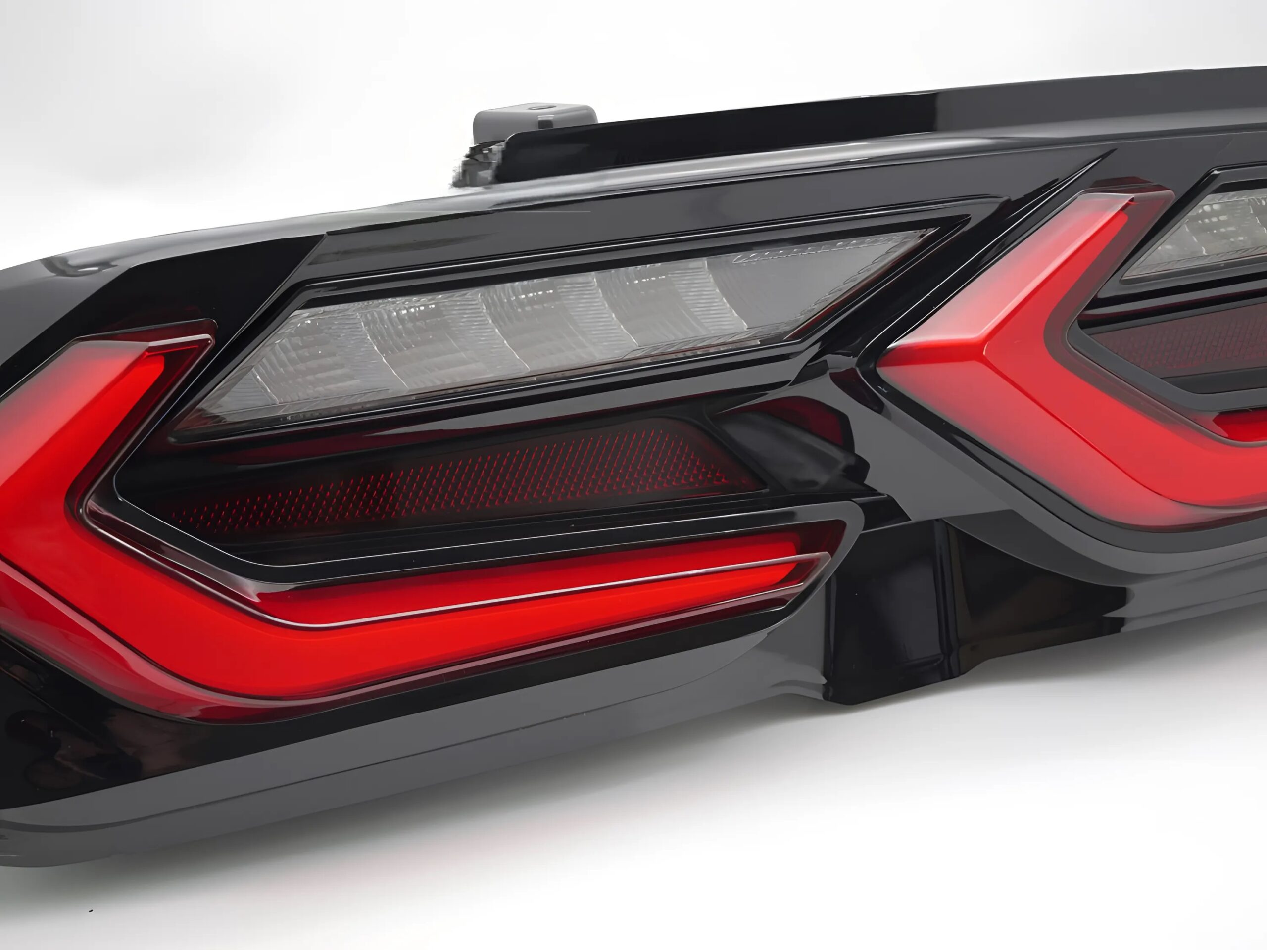 Full LED stražnja svjetla SEQ žmigavci (crvena/crna) / Chevrolet Camaro (2019-2024) - Slika 3